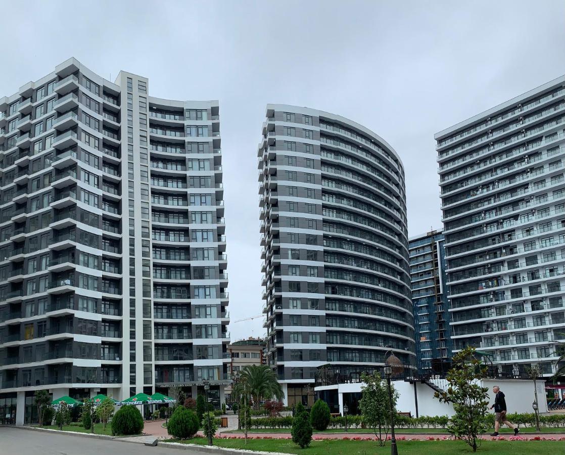 White Sails Apartment Batumi Eksteriør bilde